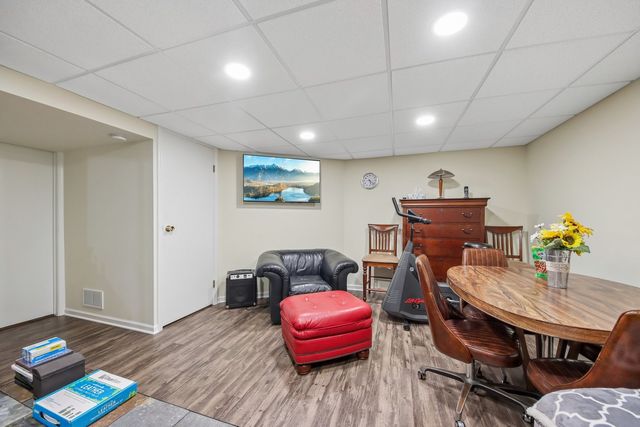 109 Weaver Drive, Cary, IL 60013