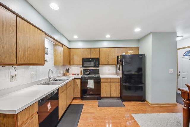 109 Weaver Drive, Cary, IL 60013