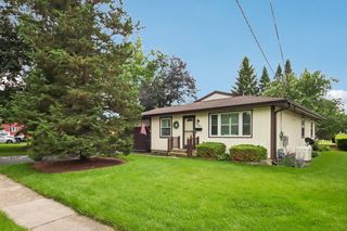 109 Weaver Drive, Cary, IL 60013