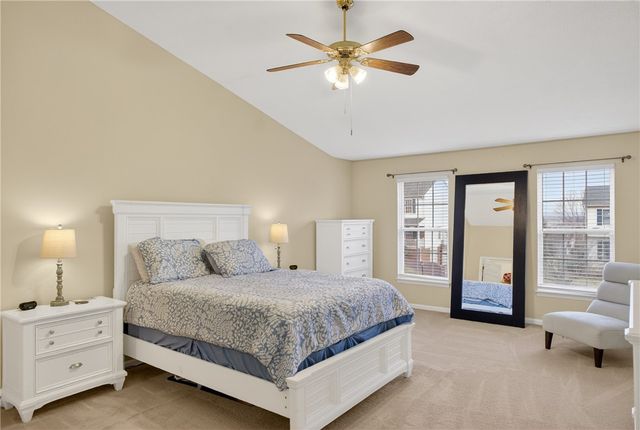 1008 Dunedin Dr, Hempfield Twp, PA 15601