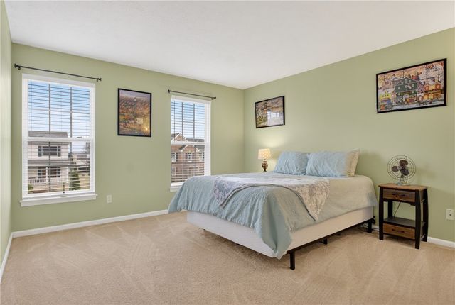 1008 Dunedin Dr, Hempfield Twp, PA 15601