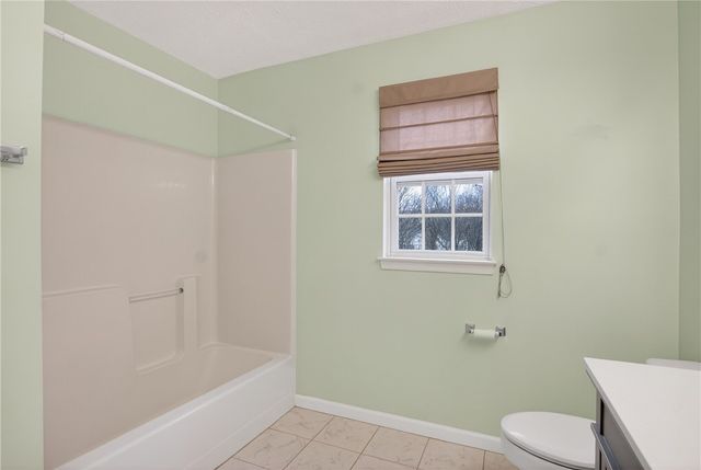 1008 Dunedin Dr, Hempfield Twp, PA 15601