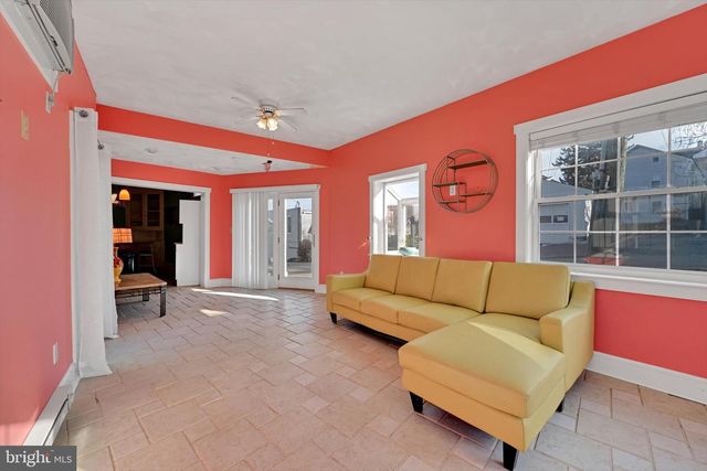 20 W FULTON ST, Ephrata, PA 17522