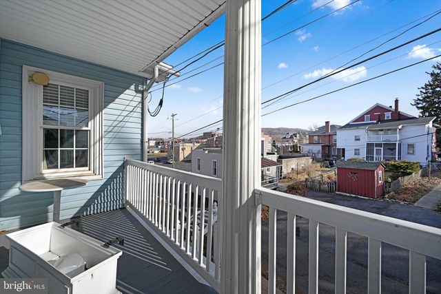 20 W FULTON ST, Ephrata, PA 17522