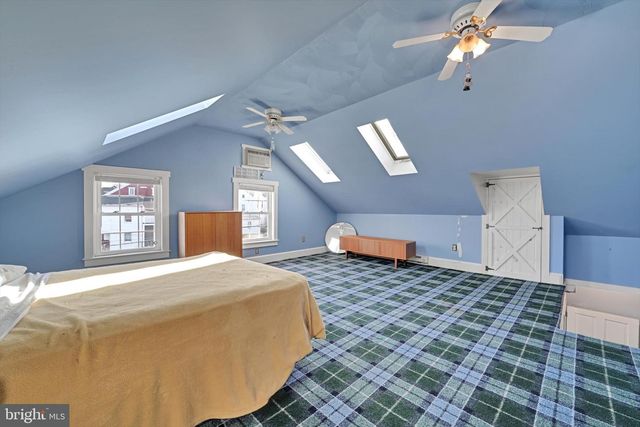 20 W FULTON ST, Ephrata, PA 17522