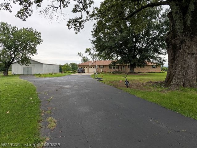 200 E Kibler Highway, Alma, AR 72921