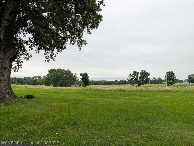 200 E Kibler Highway, Alma, AR 72921