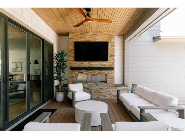 9999 E 59th North Pl, Denver, CO 80238