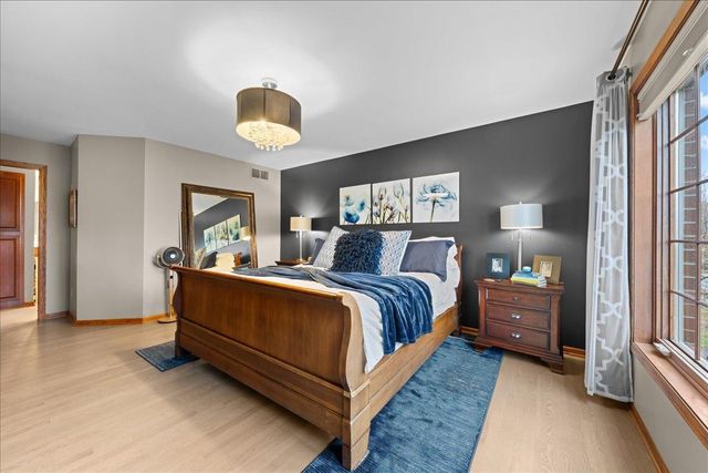 2223 White Pine Road, Hudson, WI 54016