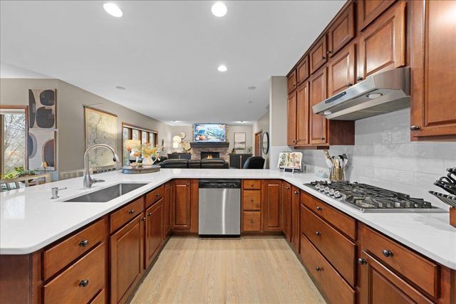 2223 White Pine Road, Hudson, WI 54016