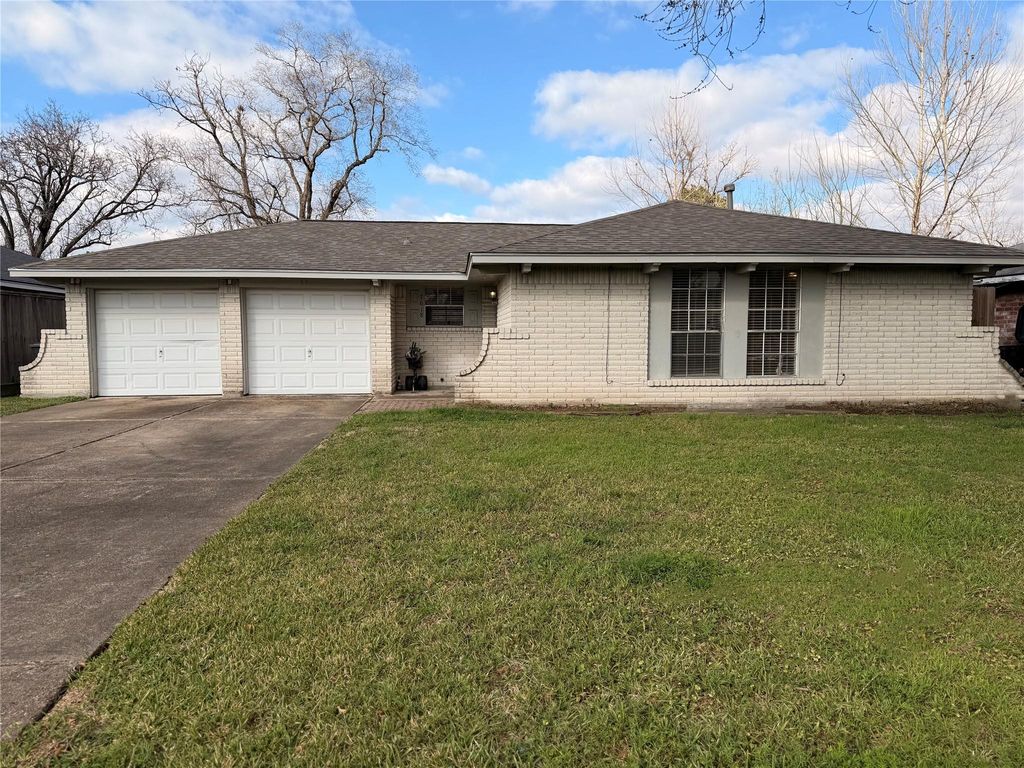 7618 Garsee Drive, Houston, TX 77040