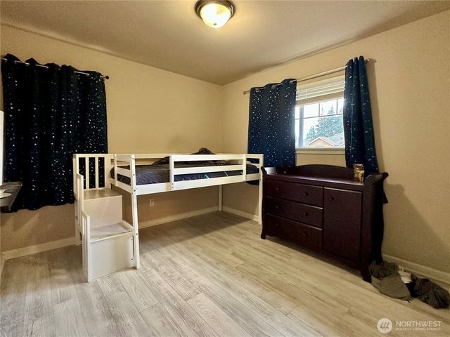 1815 65th Court SE, Tumwater, WA 98501