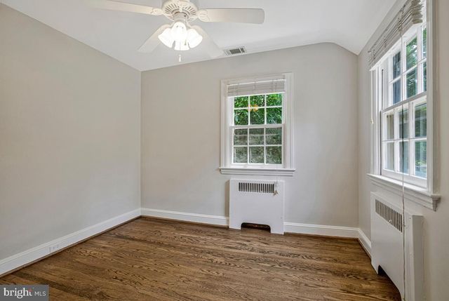 829 GLEN ALLEN DR, Baltimore, MD 21229