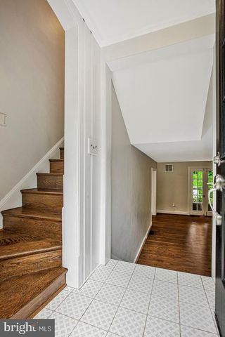829 GLEN ALLEN DR, Baltimore, MD 21229