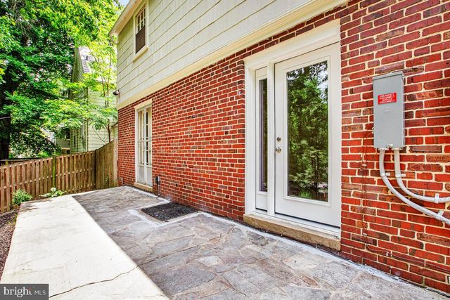 829 GLEN ALLEN DR, Baltimore, MD 21229