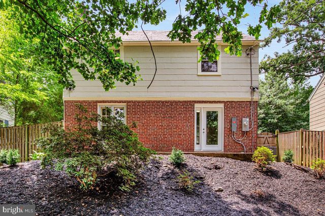 829 GLEN ALLEN DR, Baltimore, MD 21229