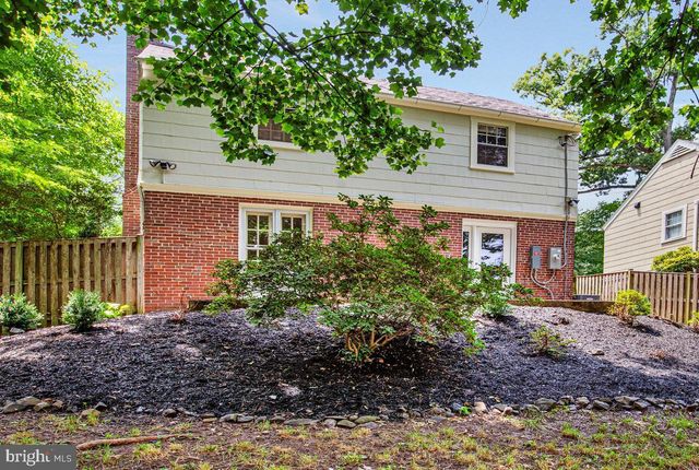 829 GLEN ALLEN DR, Baltimore, MD 21229