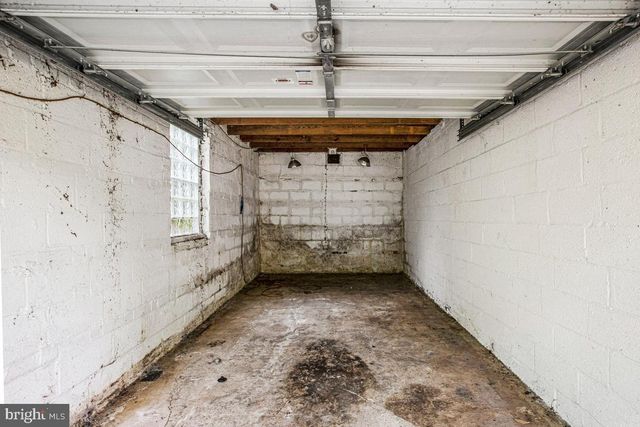 829 GLEN ALLEN DR, Baltimore, MD 21229