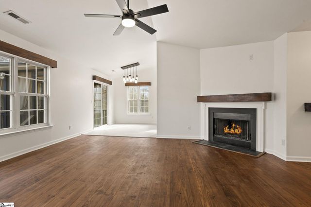 3 Headwater Court, Simpsonville, SC 29680