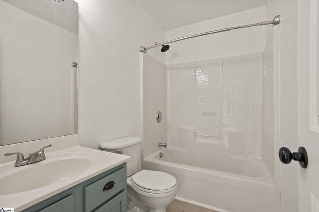 3 Headwater Court, Simpsonville, SC 29680