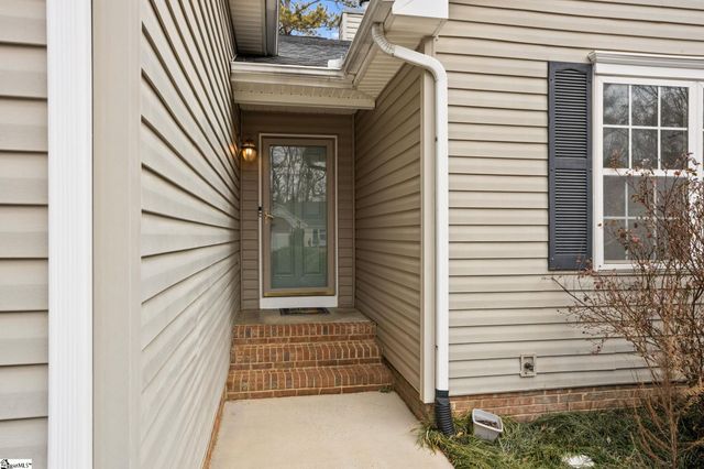 3 Headwater Court, Simpsonville, SC 29680