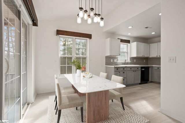 3 Headwater Court, Simpsonville, SC 29680