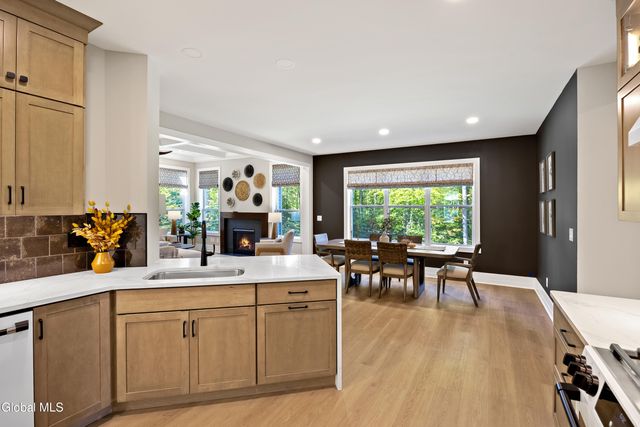 34 Tamarack Street, Ballston, NY 12019