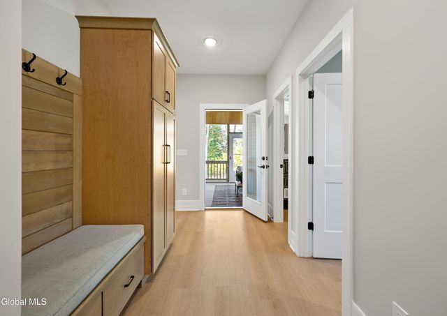 34 Tamarack Street, Ballston, NY 12019