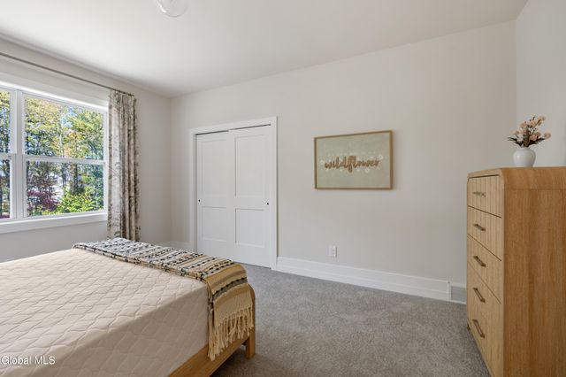 34 Tamarack Street, Ballston, NY 12019