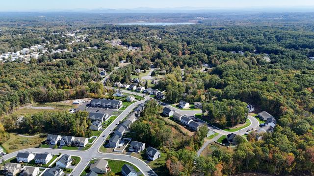 34 Tamarack Street, Ballston, NY 12019