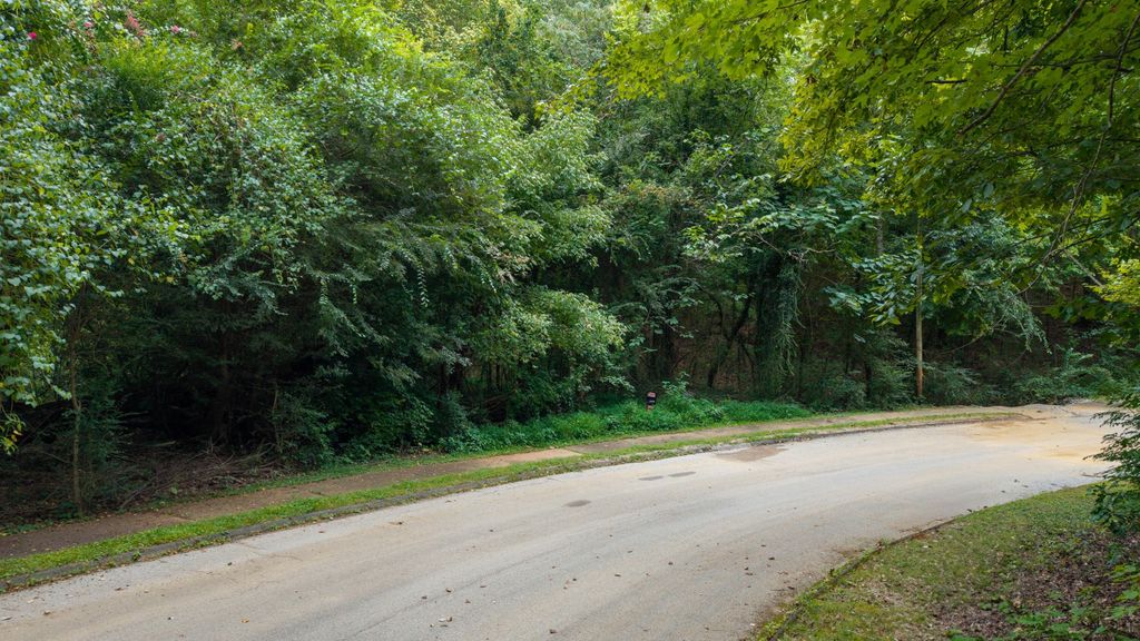 4746 Buckingham Drive, Chattanooga, TN 37421