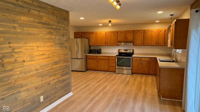 4659 Lena Lane, Clayton, IN 46118