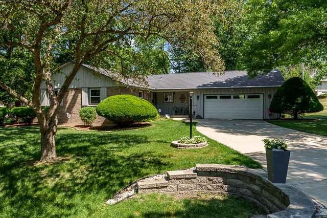 807 E Holiday Drive, Beloit, WI 53511
