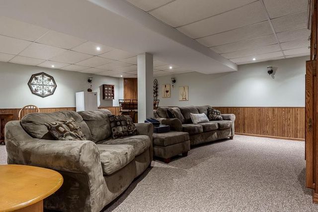 807 E Holiday Drive, Beloit, WI 53511