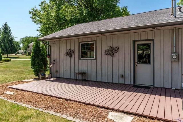 807 E Holiday Drive, Beloit, WI 53511