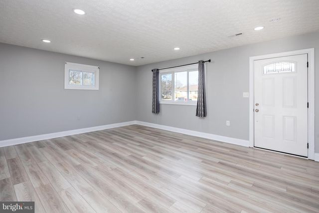 34 ELM DR, Glen Burnie, MD 21060