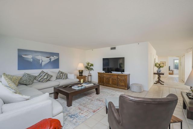 4301 N Ocean Boulevard A206, Boca Raton, FL 33431