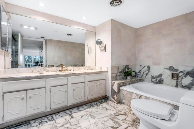 4301 N Ocean Boulevard A206, Boca Raton, FL 33431