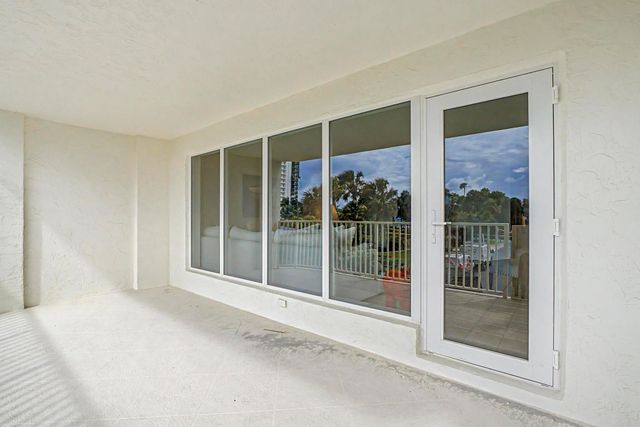 4301 N Ocean Boulevard A206, Boca Raton, FL 33431