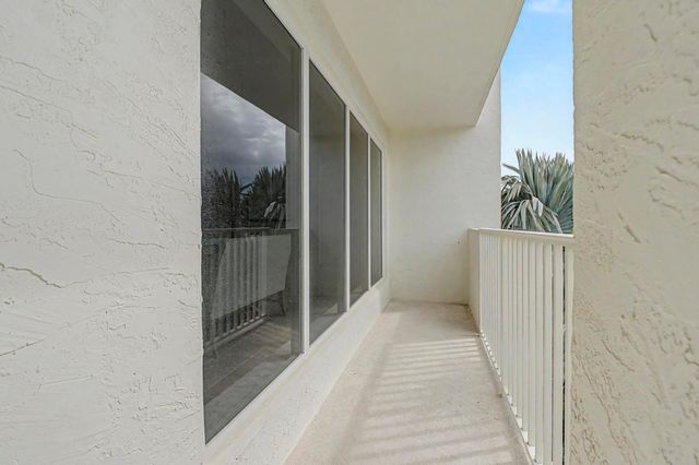 4301 N Ocean Boulevard A206, Boca Raton, FL 33431