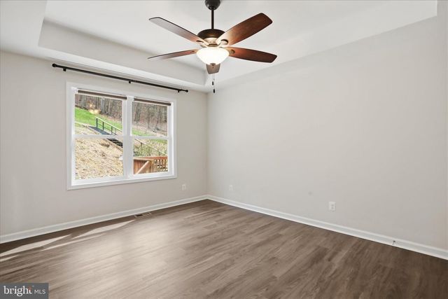 330 HEAVENS TREE TRL, Front Royal, VA 22630