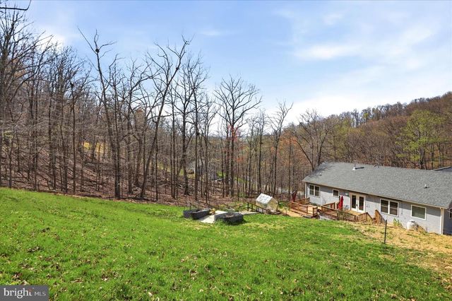 330 HEAVENS TREE TRL, Front Royal, VA 22630