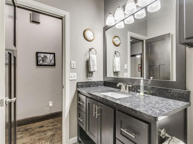 632 Sailboat Bridge Way, Edmond, OK 73034