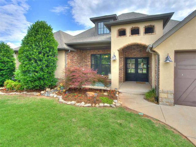 632 Sailboat Bridge Way, Edmond, OK 73034
