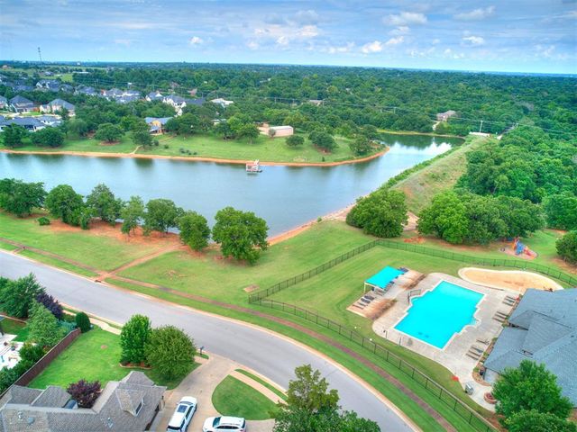 632 Sailboat Bridge Way, Edmond, OK 73034
