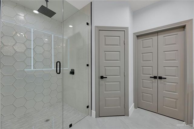 3001 N Alyna Avenue, Edinburg, TX 78541