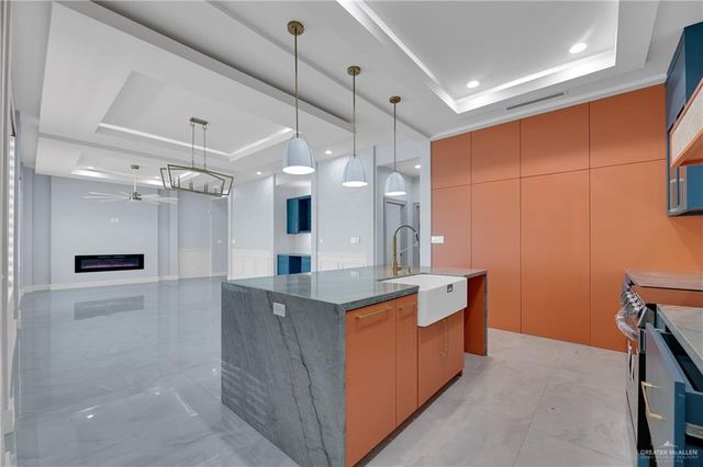 3001 N Alyna Avenue, Edinburg, TX 78541