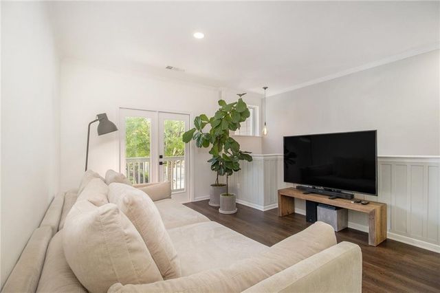 1228 Liberty NW Parkway 903, Atlanta, GA 30318