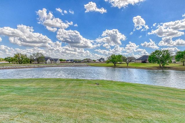 2293 Cottage Lane, Blanchard, OK 73010