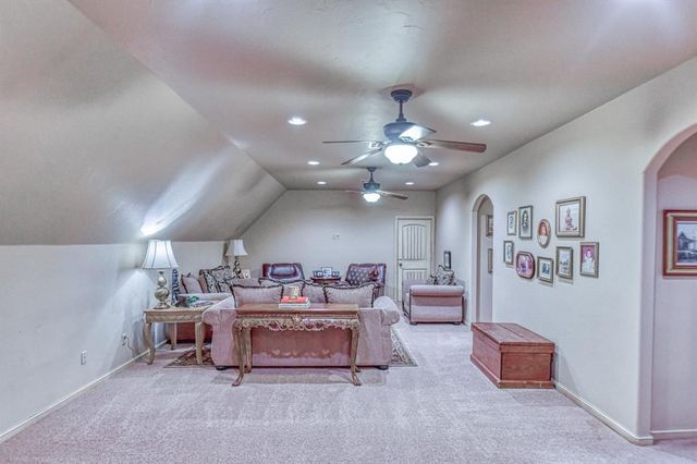 2293 Cottage Lane, Blanchard, OK 73010